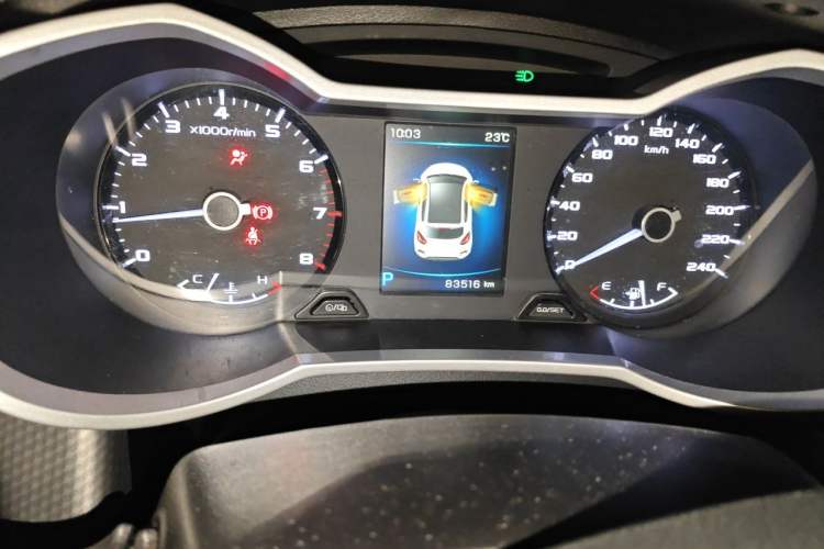 Used Geely Auto Emgrand GS 2016 Sport Edition 1.3T Automatic ZhenShang Model Odometer Close Up
