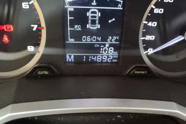 Used Geely Auto Emgrand GS 2016 Sport Edition 1.3T Manual LingShang Model Odometer Close Up