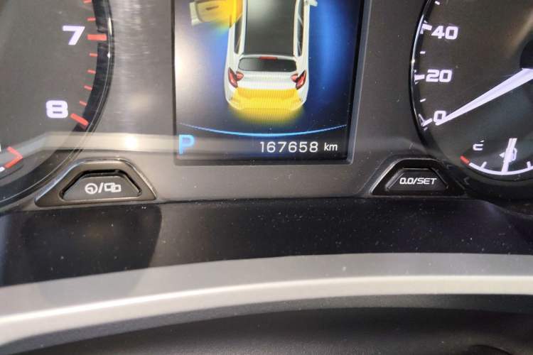 Used Geely Auto Emgrand GS 2016 Sport Edition 1.3T Automatic LingShang Model Odometer Close Up