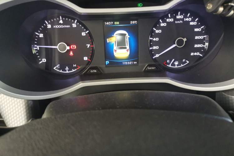 Used Geely Auto Emgrand GS 2016 Sport Edition 1.3T Automatic LingShang Model Odometer Close Up