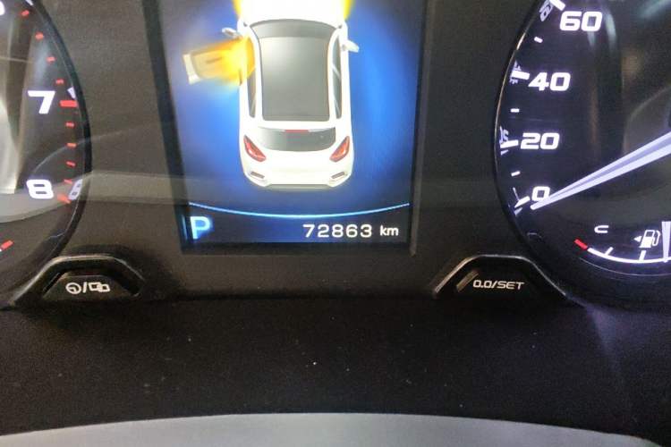 Used Geely Auto Emgrand GS 2016 Elegant Edition 1.3T Automatic LingShang Model Odometer Close Up