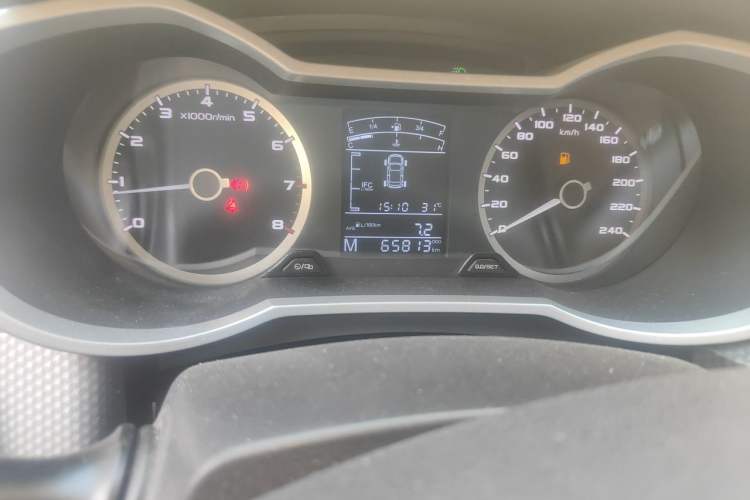 Used Geely Auto Emgrand GS 2016 Sport Edition 1.3T Manual LingShang Model Odometer Close Up