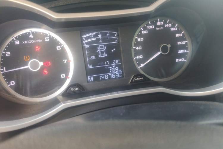 Used Geely Auto Emgrand GS 2016 Sport Edition 1.3T Manual LingShang Model Odometer Close Up