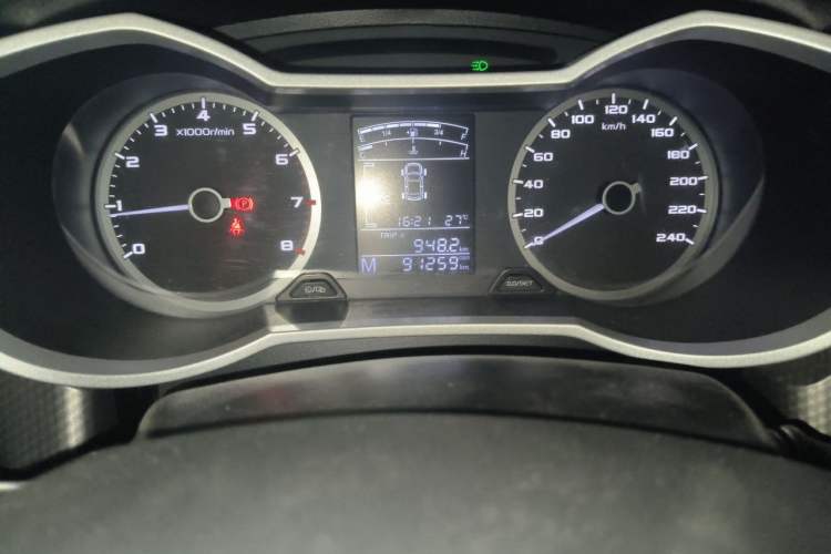Used Geely Auto Emgrand GS 2016 Sports Edition 1.8L Manual LingShang Model Odometer Close Up