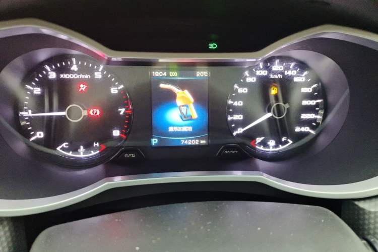 Used Geely Auto Emgrand GS 2016 Elegant Edition 1.3T Automatic LingShang Model Odometer Close Up