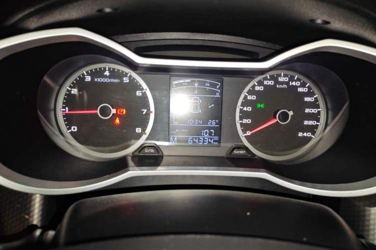 Used Geely Auto Emgrand GS 2016 Sport Edition 1.3T Manual LingShang Model Odometer Close Up