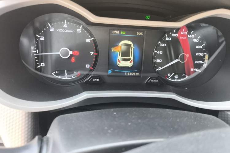 Used Geely Auto Emgrand GS 2016 Sport Edition 1.3T Automatic LingShang Model Odometer Close Up