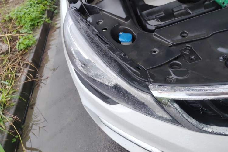 Used Geely Auto Emgrand GS 2016 Sports Edition 1.8L Manual LingShang Model Right Front Headlight