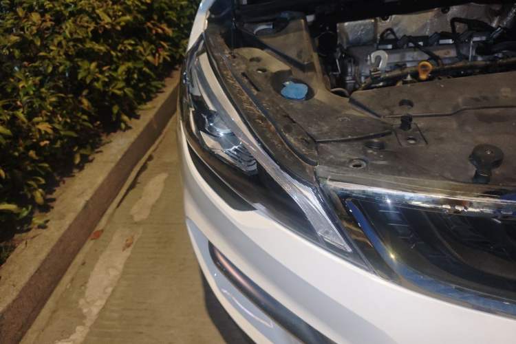 Used Geely Auto Emgrand GS 2016 Sports Edition 1.8L Manual LingShang Model Right Front Headlight