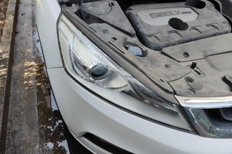 Used Geely Auto Emgrand GS 2016 Elegant Edition 1.8L Automatic LingShang Model Right Front Headlight