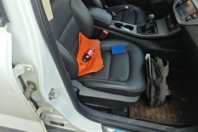 Used Geely Auto Emgrand GS 2016 Sports Edition 1.8L Manual LingShang Model Right Front Seat