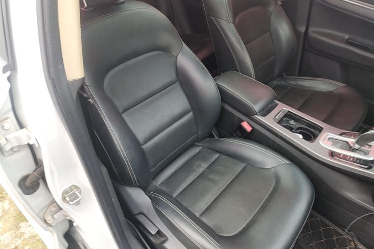 Used Geely Auto Emgrand GS 2016 Elegant Edition 1.8L Automatic LingShang Model Right Front Seat