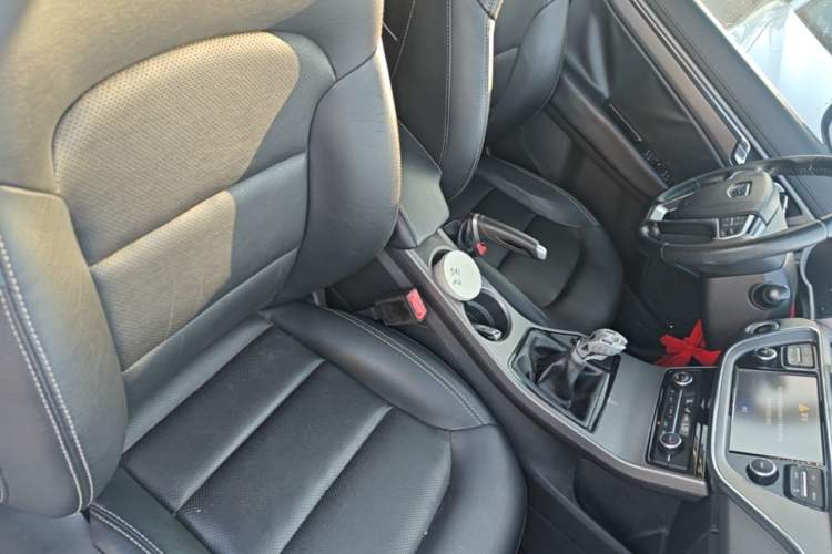 Used Geely Auto Emgrand GS 2016 Elegant Edition 1.8L Manual LingShang Model Right Front Seat