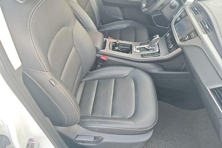 Used Geely Auto Emgrand GS 2016 Sport Edition 1.3T Automatic LingShang Model Right Front Seat