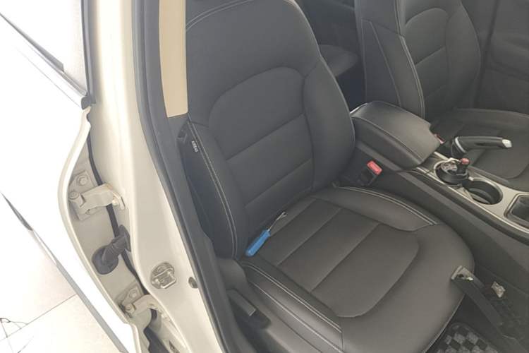 Used Geely Auto Emgrand GS 2016 Sports Edition 1.8L Manual LingShang Model Right Front Seat