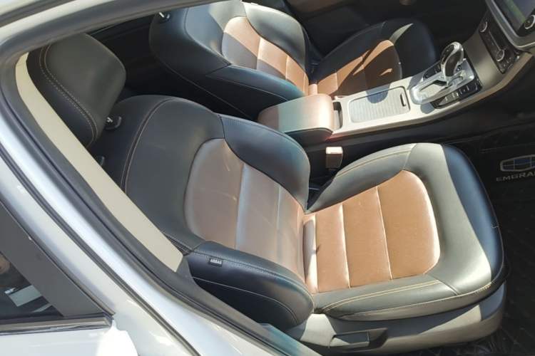 Used Geely Auto Emgrand GS 2016 Sport Edition 1.3T Automatic ZhenShang Model Right Front Seat