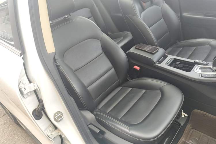 Used Geely Auto Emgrand GS 2016 Sport Edition 1.8L Automatic LingShang Model Right Front Seat