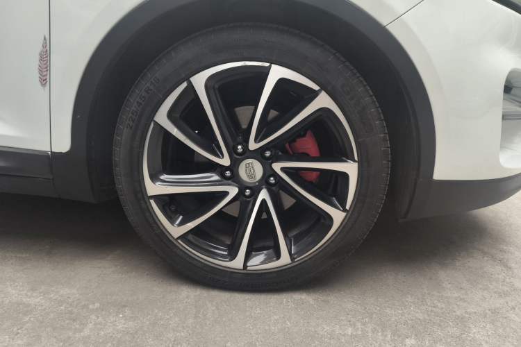 Used Geely Auto Emgrand GS 2016 Sport Edition 1.3T Automatic ZhenShang Model Right Front Wheel Hub
