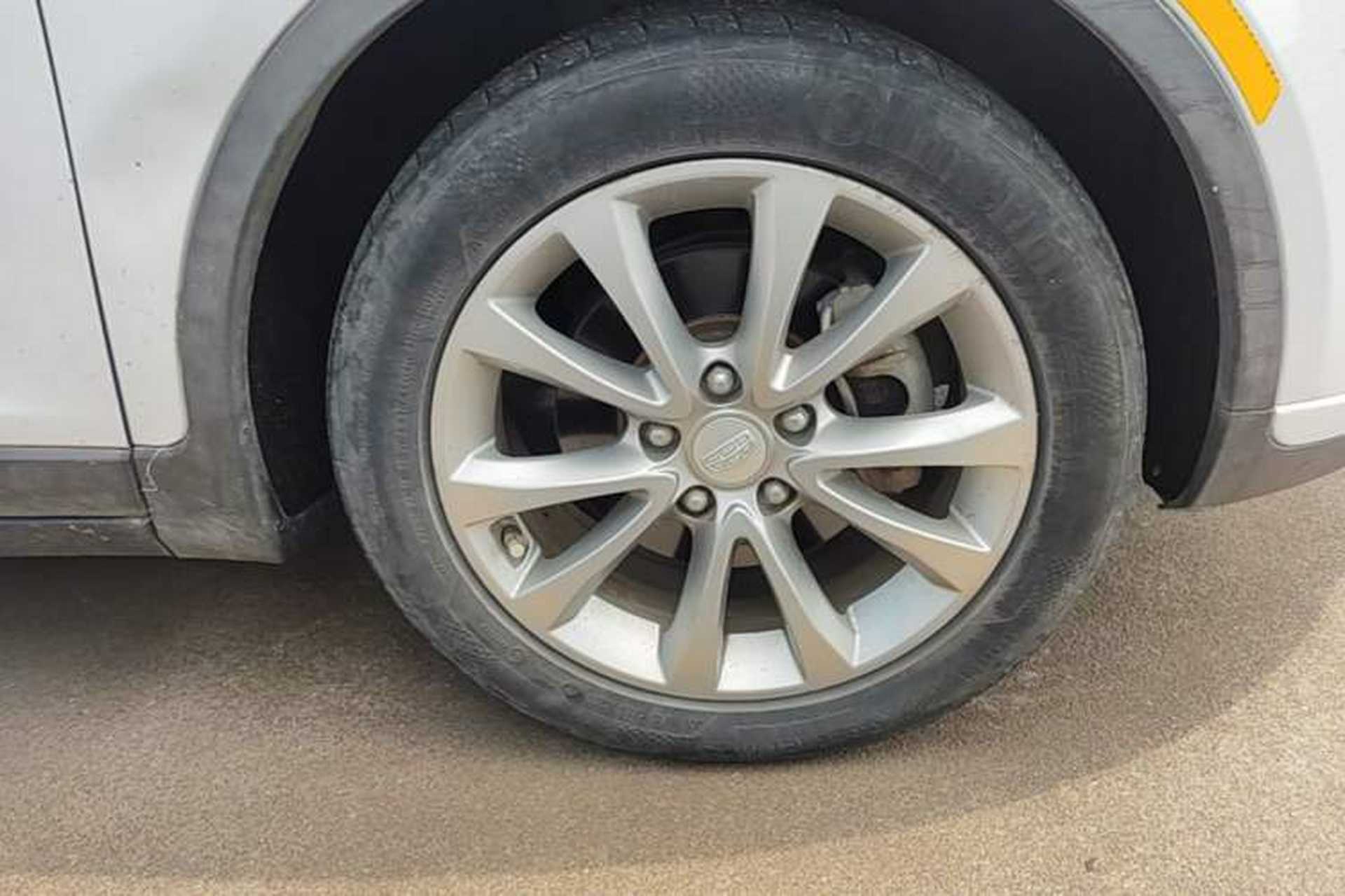 Used Geely Auto Emgrand GS 2016 Elegant Edition 1.3T Automatic LingShang Model Right Front Wheel Hub