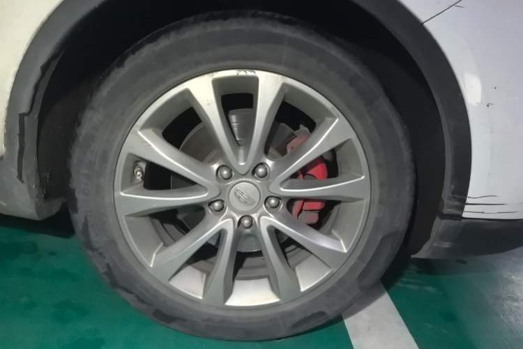 Used Geely Auto Emgrand GS 2016 Sports Edition 1.8L Manual LingShang Model Right Front Wheel Hub