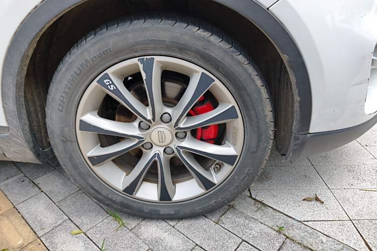 Used Geely Auto Emgrand GS 2016 Sport Edition 1.3T Manual LingShang Model Right Front Wheel Hub
