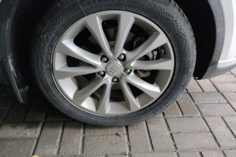 Used Geely Auto Emgrand GS 2016 Elegant Edition 1.8L Automatic LingShang Model Right Front Wheel Hub