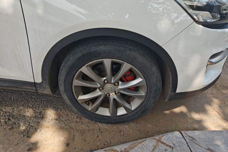 Used Geely Auto Emgrand GS 2016 Sports Edition 1.8L Manual LingShang Model Right Front Wheel Hub