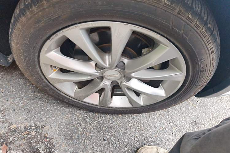 Used Geely Auto Emgrand GS 2016 Elegant Edition 1.8L Automatic LingShang Model Right Front Wheel Hub