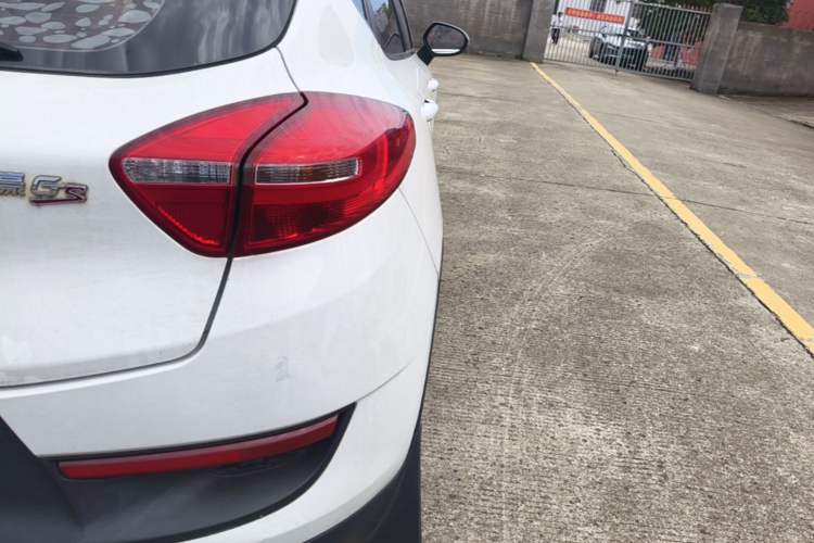 Used Geely Auto Emgrand GS 2016 Sport Edition 1.3T Automatic LingShang Model Right Rear Taillight