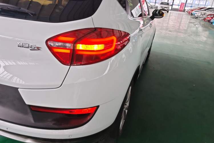 Used Geely Auto Emgrand GS 2016 Sports Edition 1.8L Manual LingShang Model Right Rear Taillight