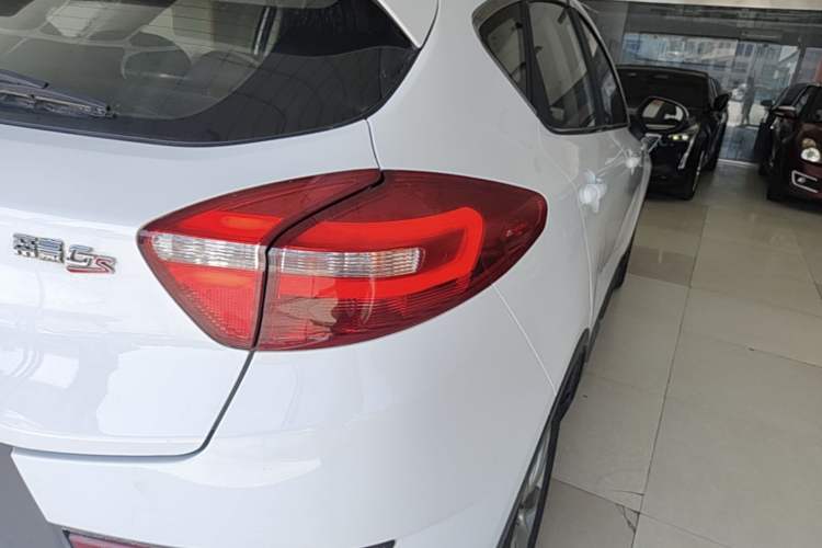 Used Geely Auto Emgrand GS 2016 Sports Edition 1.8L Manual LingShang Model Right Rear Taillight