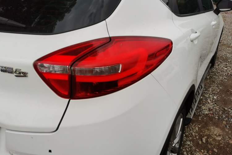 Used Geely Auto Emgrand GS 2016 Elegant Edition 1.8L Manual LingShang Model Right Rear Taillight