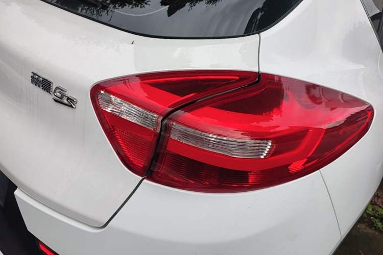 Used Geely Auto Emgrand GS 2016 Sport Edition 1.3T Manual LingShang Model Right Rear Taillight