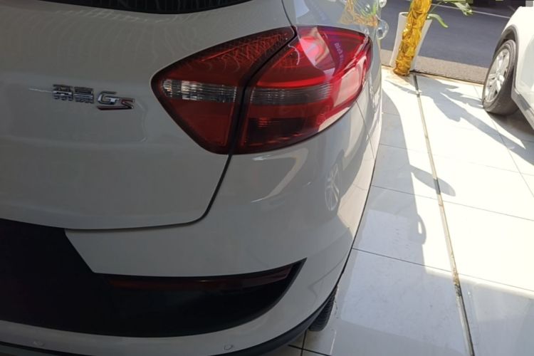 Used Geely Auto Emgrand GS 2016 Sport Edition 1.3T Automatic ZhenShang Model Right Rear Taillight