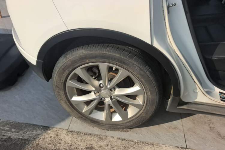 Used Geely Auto Emgrand GS 2016 Elegant Edition 1.8L Manual LingShang Model Right Rear Wheel Hub