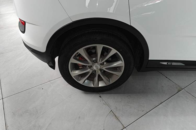 Used Geely Auto Emgrand GS 2016 Sport Edition 1.8L Automatic LingShang Model Right Rear Wheel Hub