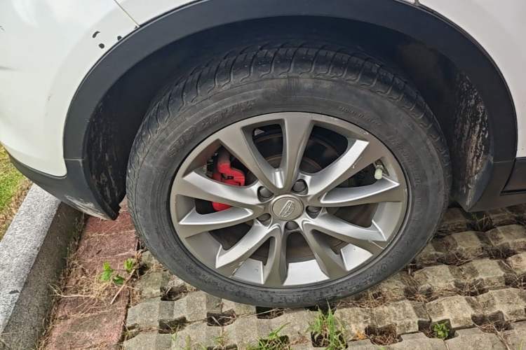 Used Geely Auto Emgrand GS 2016 Sport Edition 1.8L Automatic LingShang Model Right Rear Wheel Hub