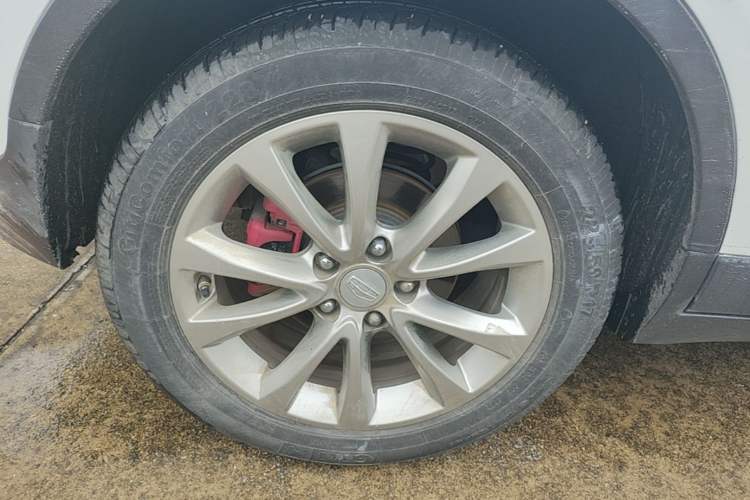 Used Geely Auto Emgrand GS 2016 Sport Edition 1.8L Automatic LingShang Model Right Rear Wheel Hub