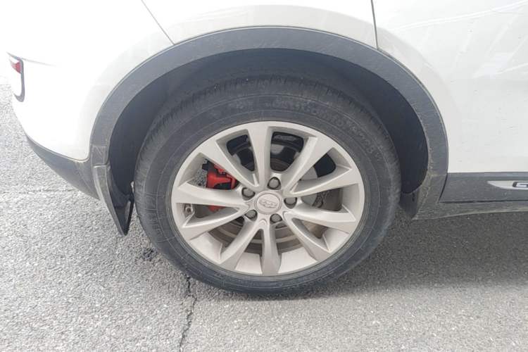 Used Geely Auto Emgrand GS 2016 Sport Edition 1.8L Automatic LingShang Model Right Rear Wheel Hub