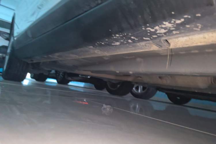 Used Geely Auto Emgrand GS 2016 Sport Edition 1.3T Automatic LingShang Model Right Side Sill