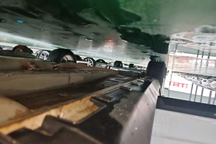 Used Geely Auto Emgrand GS 2016 Sports Edition 1.8L Manual LingShang Model Right Side Sill