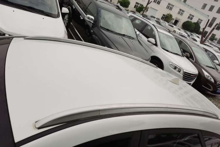Used Geely Auto Emgrand GS 2016 Elegant Edition 1.8L Manual LingShang Model Roof