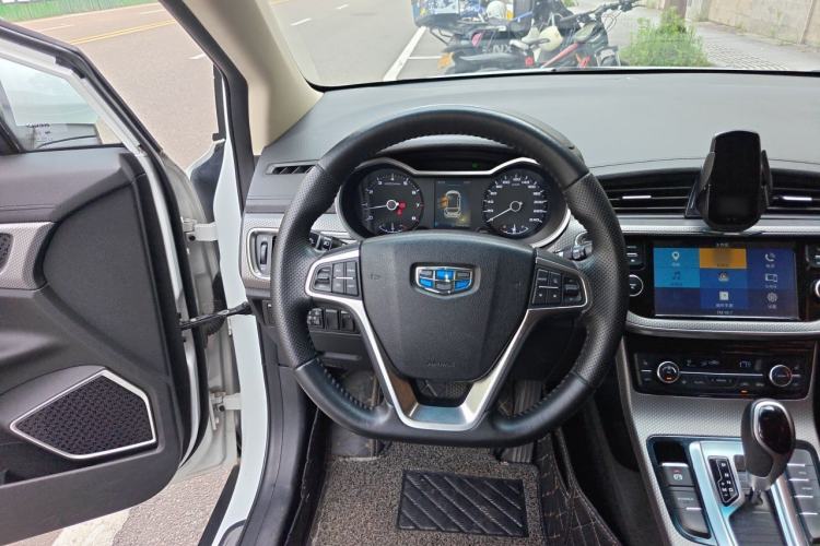 Used Geely Auto Emgrand GS 2016 Elegant Edition 1.3T Automatic ZhenShang Model Steering Wheel