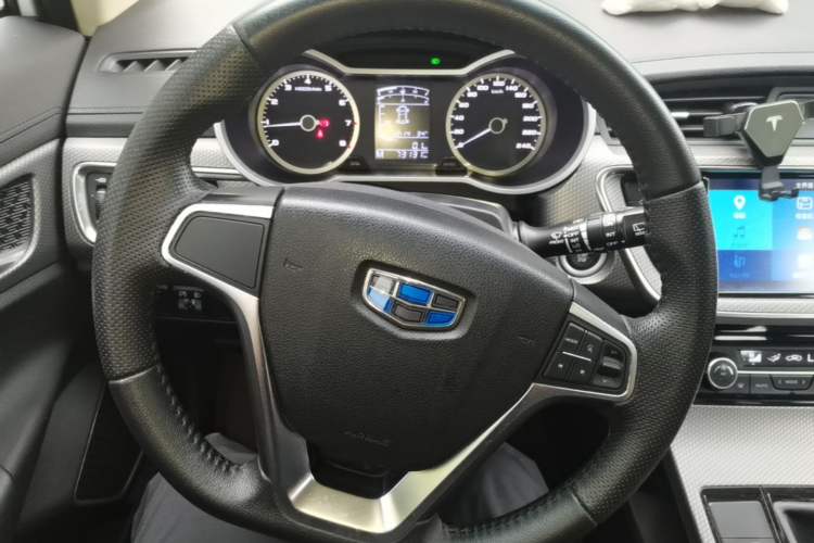 Used Geely Auto Emgrand GS 2016 Elegant Edition 1.3T Manual LingShang Model Steering Wheel