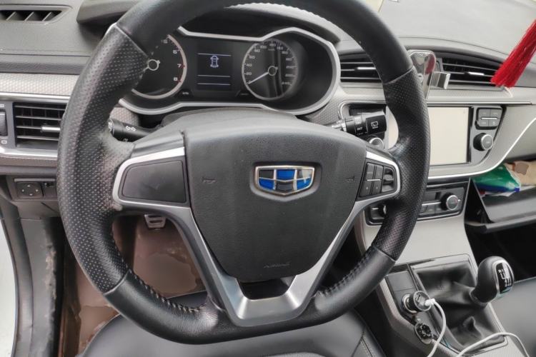 Used Geely Auto Emgrand GS 2016 Sports Edition 1.8L Manual LingShang Model Steering Wheel