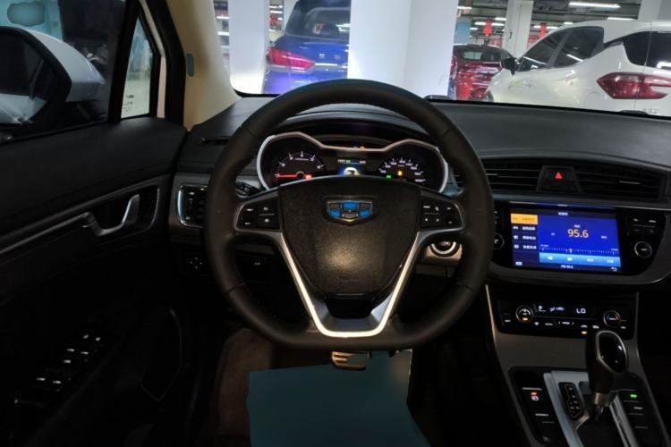 Used Geely Auto Emgrand GS 2016 Sport Edition 1.3T Automatic LingShang Model Steering Wheel