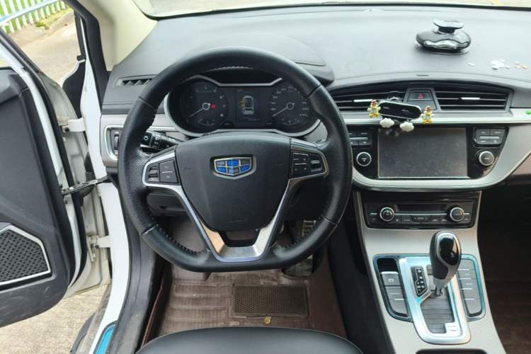 Used Geely Auto Emgrand GS 2016 Sport Edition 1.3T Automatic LingShang Model Steering Wheel