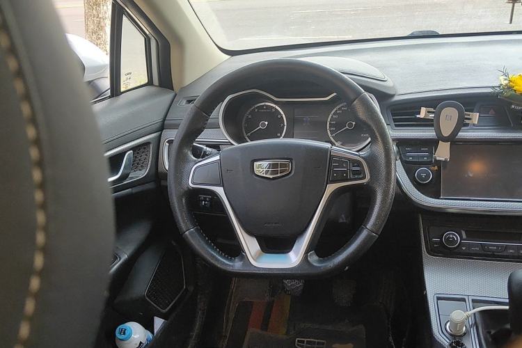 Used Geely Auto Emgrand GS 2016 Elegant Edition 1.8L Manual LingShang Model Steering Wheel