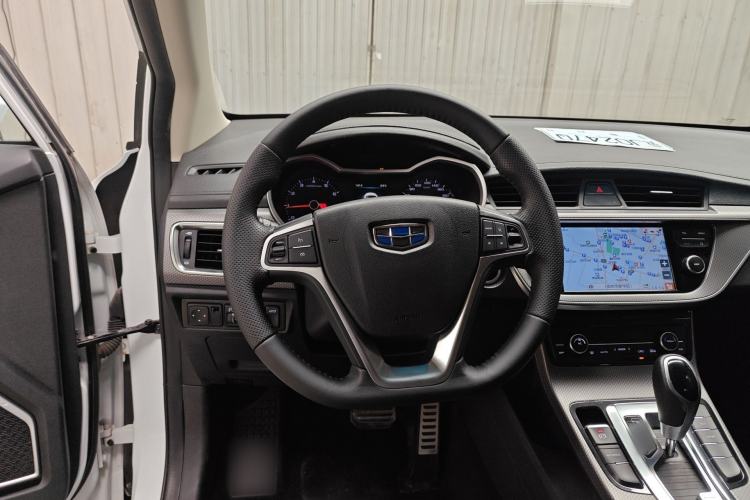 Used Geely Auto Emgrand GS 2016 Sport Edition 1.8L Automatic LingShang Model Steering Wheel