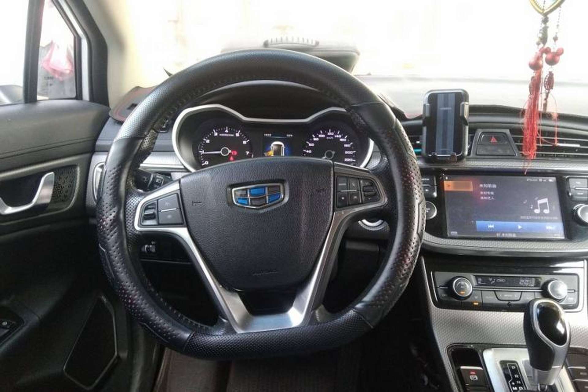 Used Geely Auto Emgrand GS 2016 Elegant Edition 1.8L Automatic LingShang Model Steering Wheel